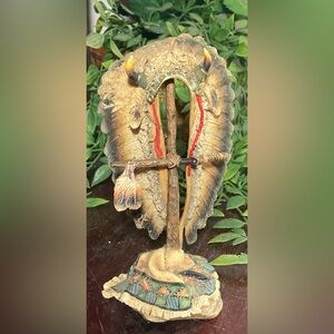 VTG The Hamilton Collection COURAGE Headdress Resting at Grace 6.5”